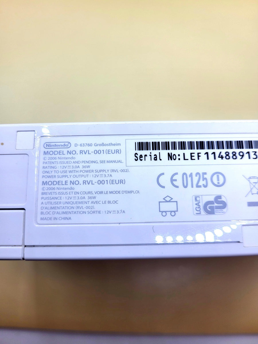 Nintendo Wii Console Wit - RVL-001 (First Model)