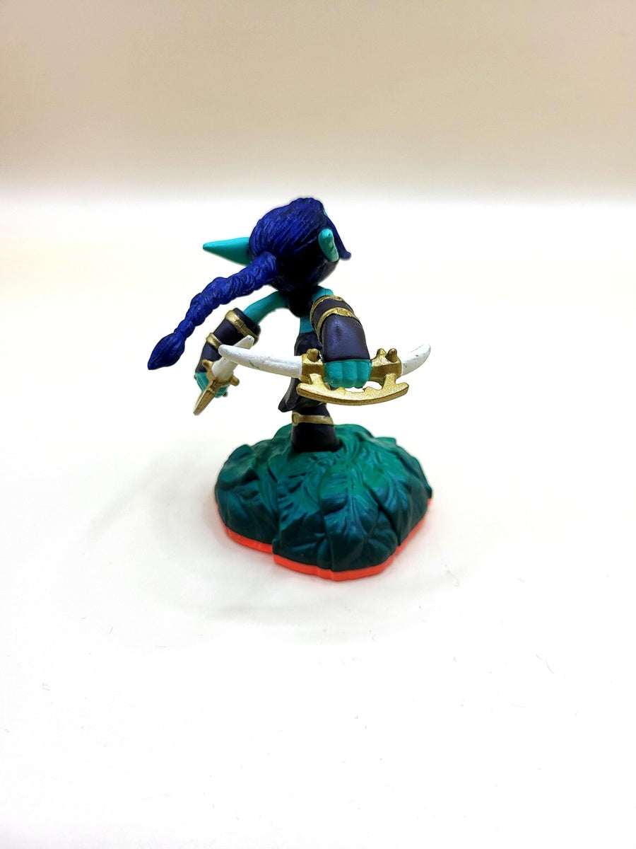Stealth Elf Skylanders Giants
